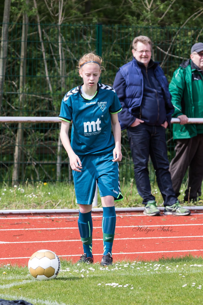 Bild 406 - B-Juniorinnen VfL Oldesloe - JSG Sdtondern : Ergebnis: 2:0